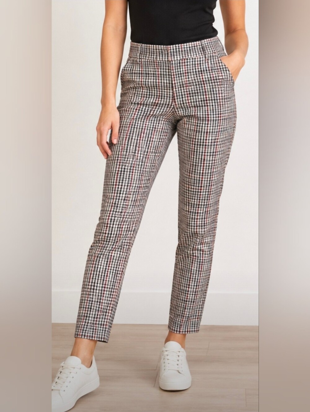 SOHO Apparel Plaid Pull-On Straight Leg Pants Size Medium